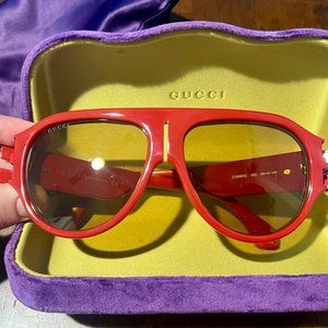GUCCI Brown Sunglasses